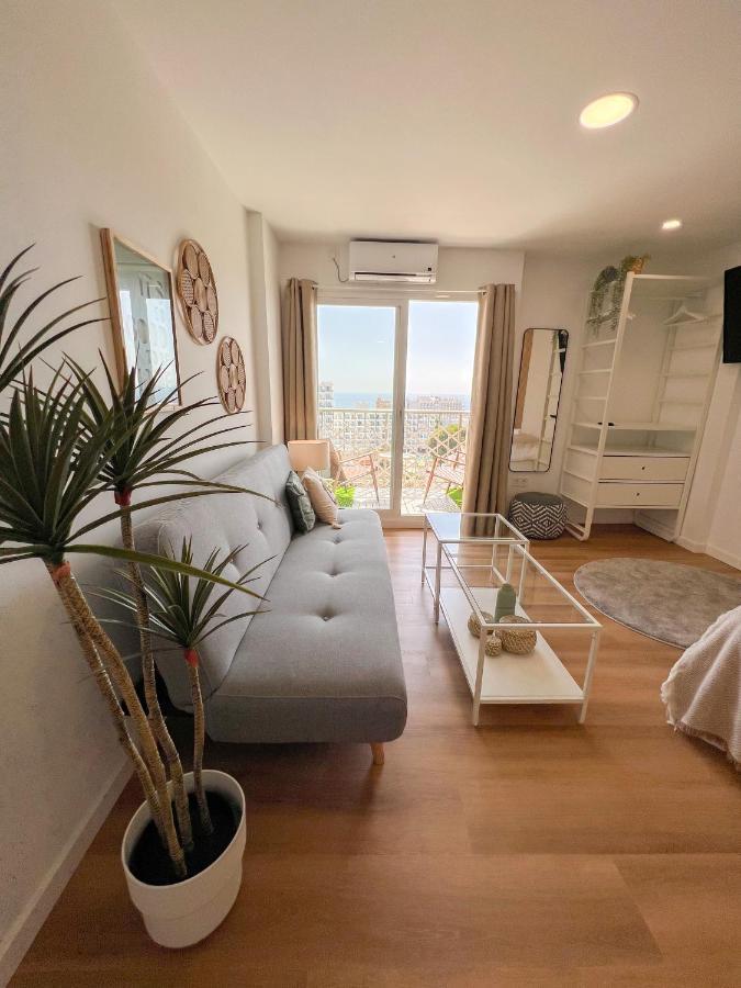 Cozy Studio With Sea Views 베날마데나코스타 외부 사진
